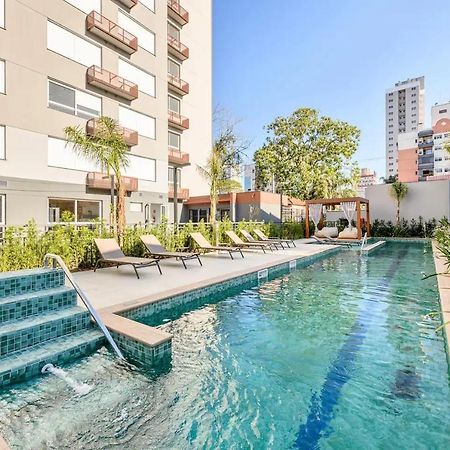 Studio Lux Ao Lado Da Puc Com Netflix Porto Alegre Zewnętrze zdjęcie